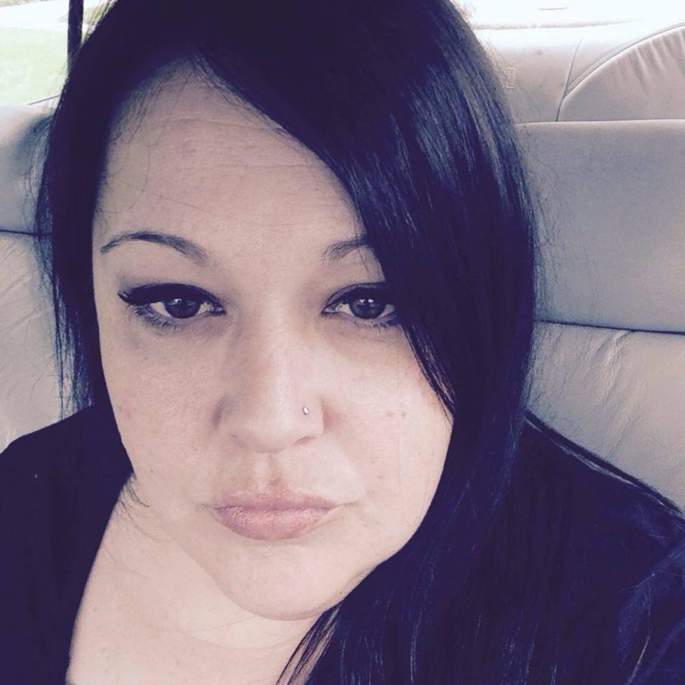 Meet your Posher, Carrie